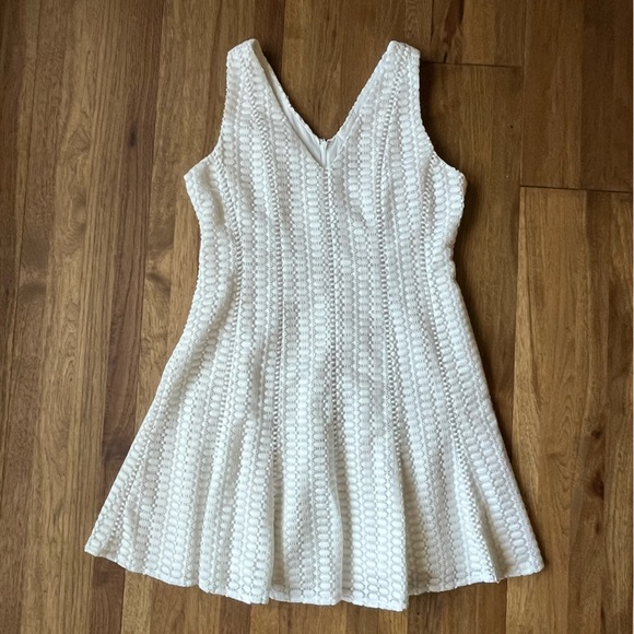 J. Crew White Eyelet Fit and Flare Dress Women’s Sz 14 Cottagecore Coquette‎ - Picture 1 of 8